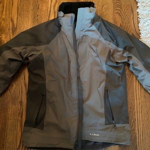 LLBean Men’s jacket Size M